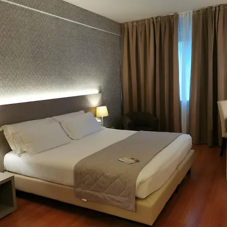 Hotell President 4*