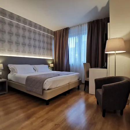 President Hotell 4*
