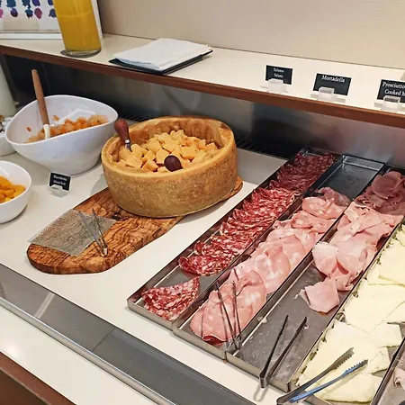 President Hotel Prato (Prato)